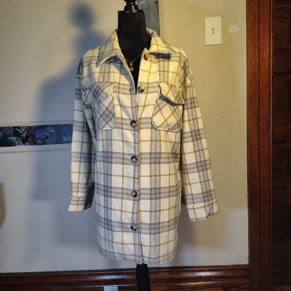 Wool Blend Shacket Womens Beige Gray Plaid Hem & Thread Sz M/T649